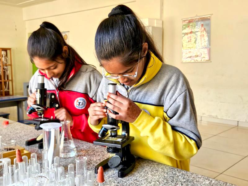 Chemistry Lab