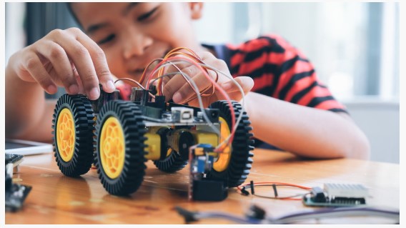 Tagore students with robotics project
